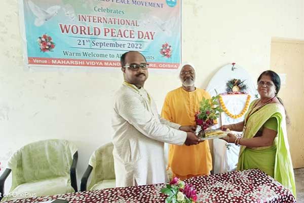 Maharishi World Peace Day was celebrated on 21st September 2022 in which Chief Guest Shri Brahmachari Dr. Agasteya Chaitanyaji, Chief Organizer of Chinmayee Mission Balasore, eminent personalities and TM doctors were invited.